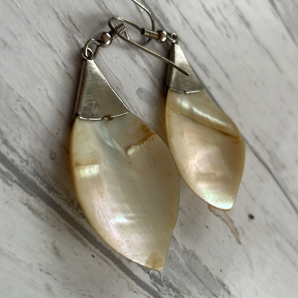 Bundle any 3 for $20 ( Any Jewelry Listed with this Intro) - Picture 4 of 4